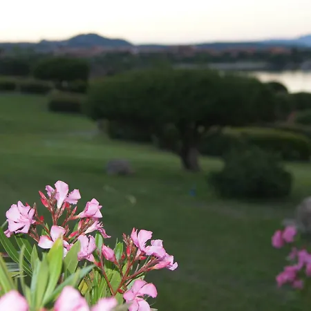 Hotel Marineledda & Vela Blu 3*